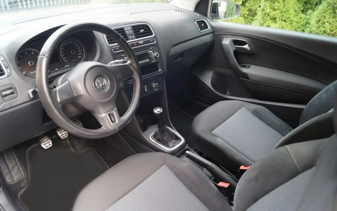 Volkswagen Polo cena 19900 przebieg: 190000, rok produkcji 2011 z Lipsk małe 172